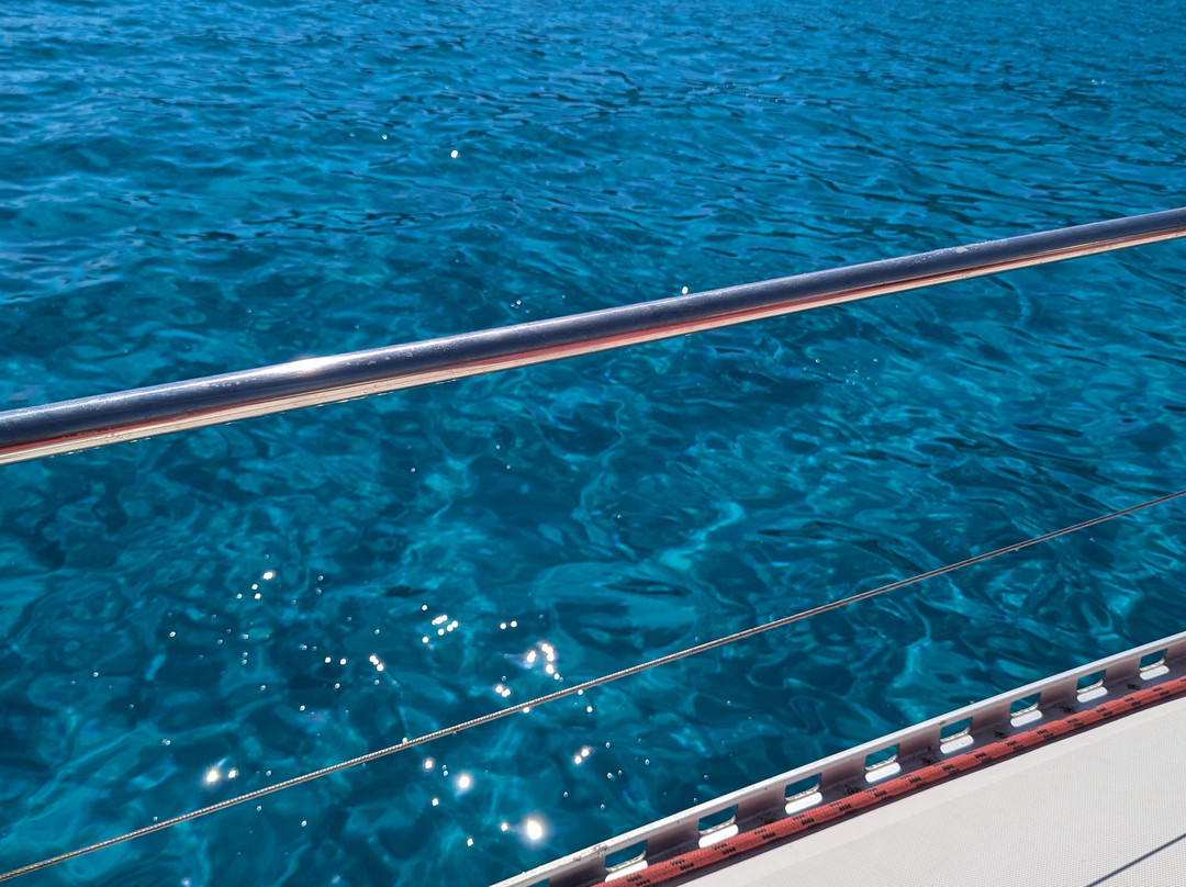 Lazy Day Rhodes S/Y-林多斯必去景点