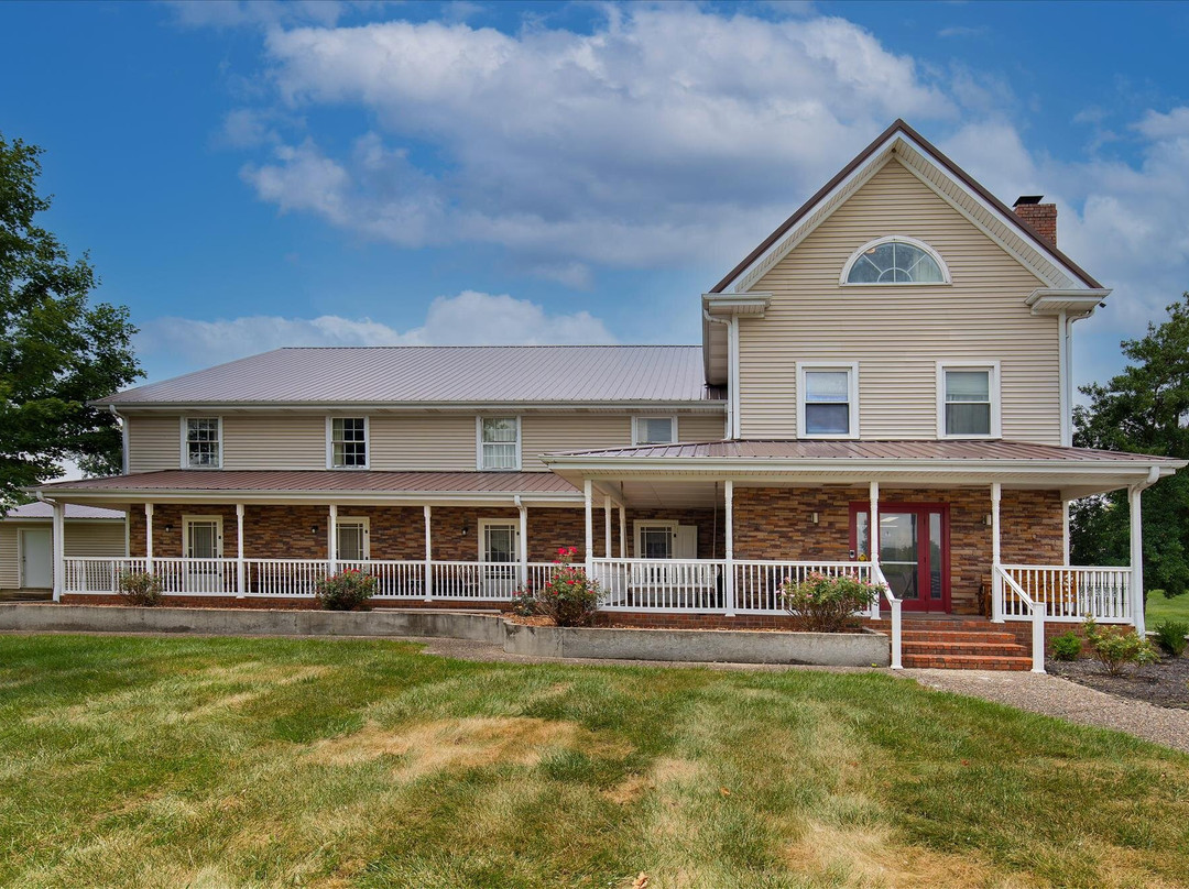 Four Seasons Country Inn主图