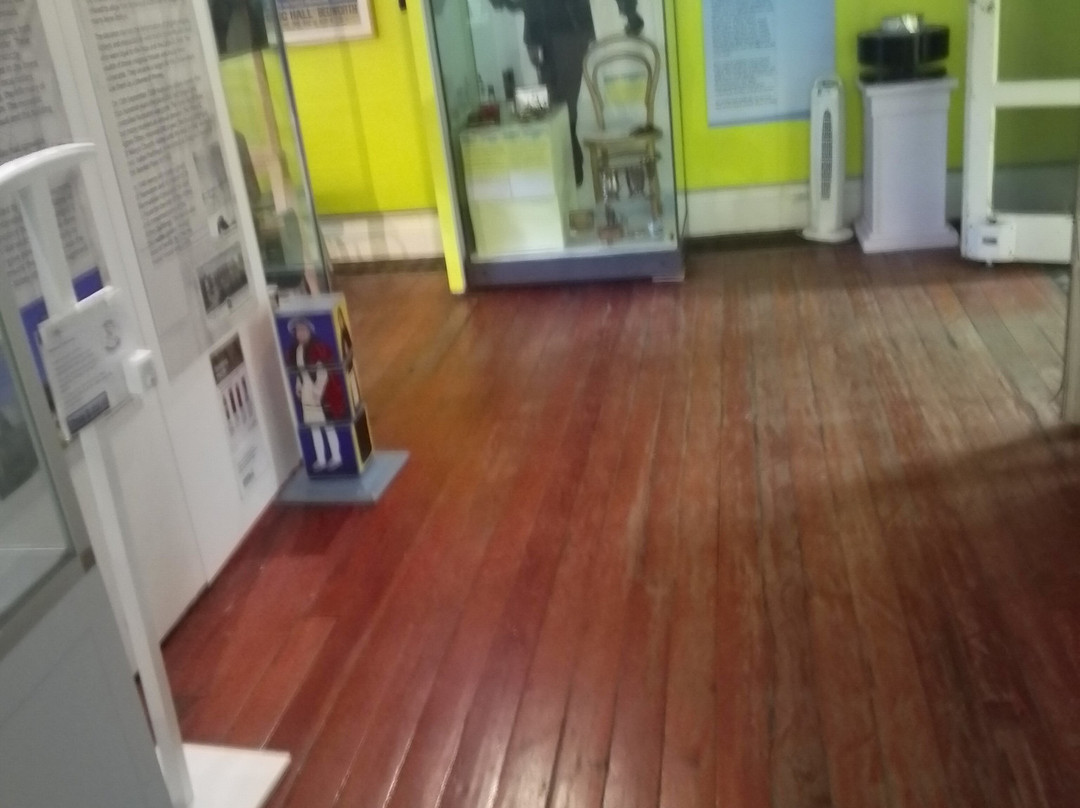 Leamington Spa Art Gallery & Museum-皇家利明顿温泉必去景点
