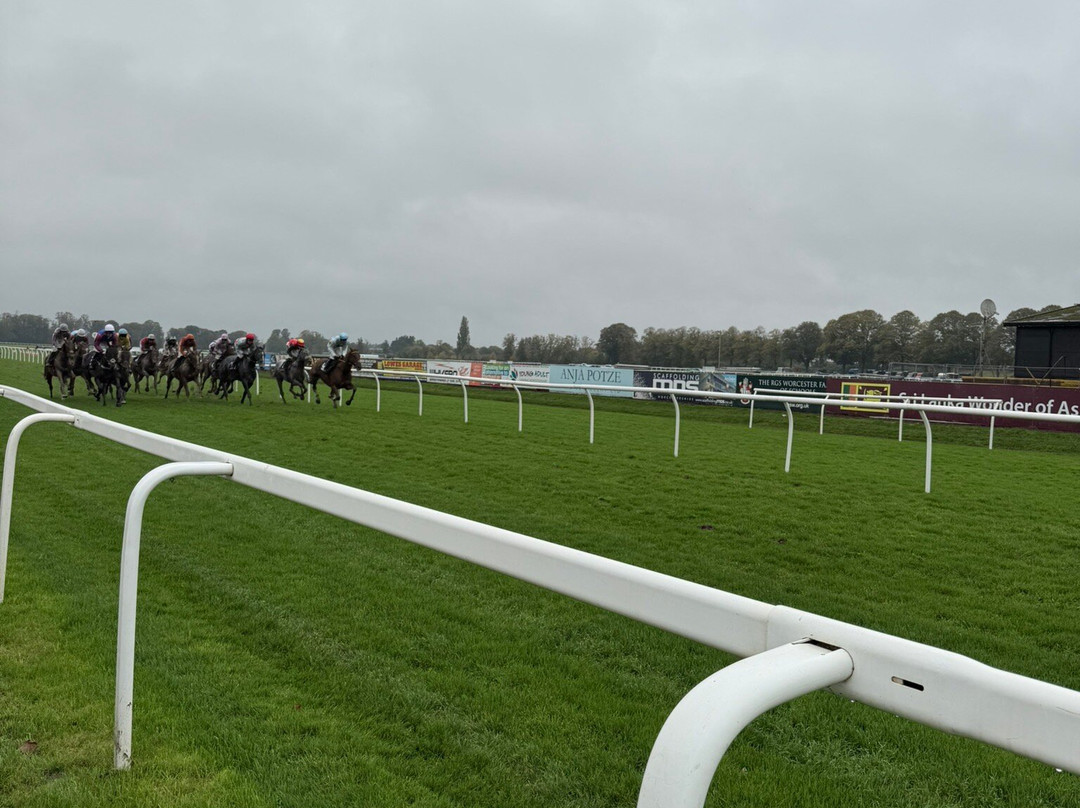 Worcester Racecourse景点图片