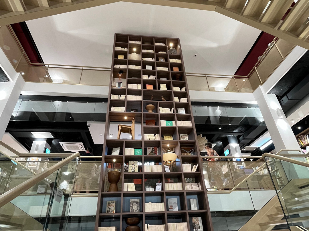 Hall du Livre-南锡必去景点