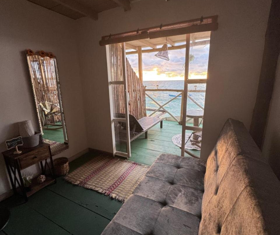 Tequila Sunbeach Baru Eco-hotel