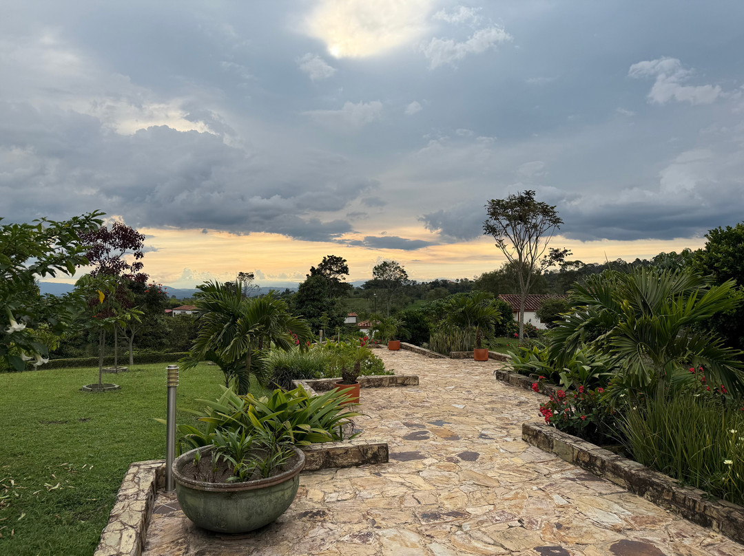 Hotel Estrella del Monte主图