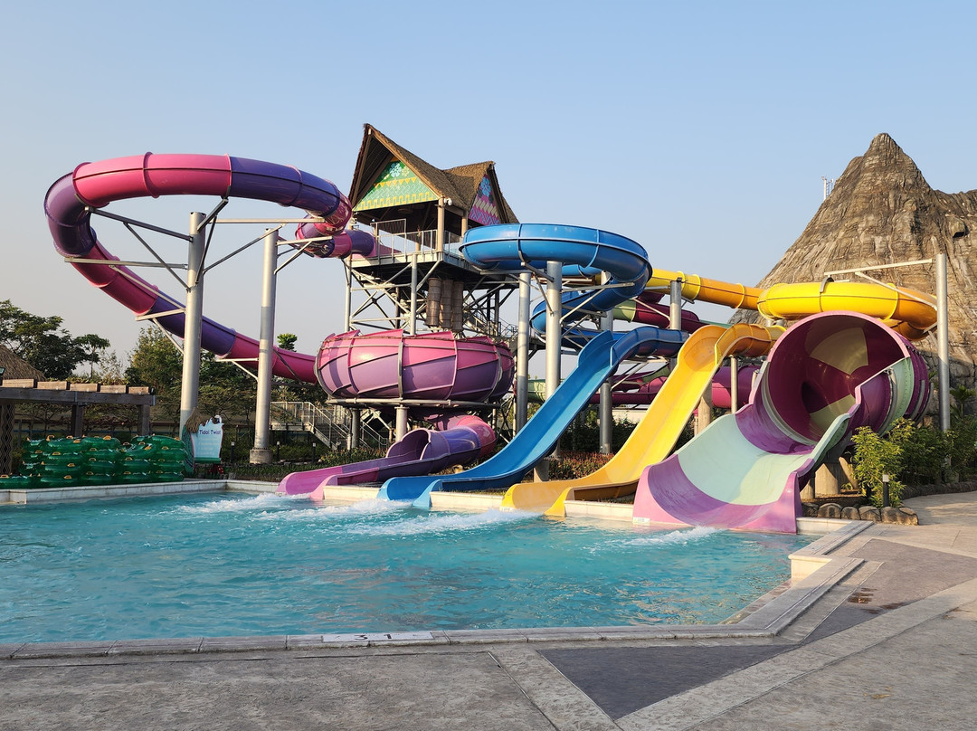 Mana Bay Water  Park景点图片