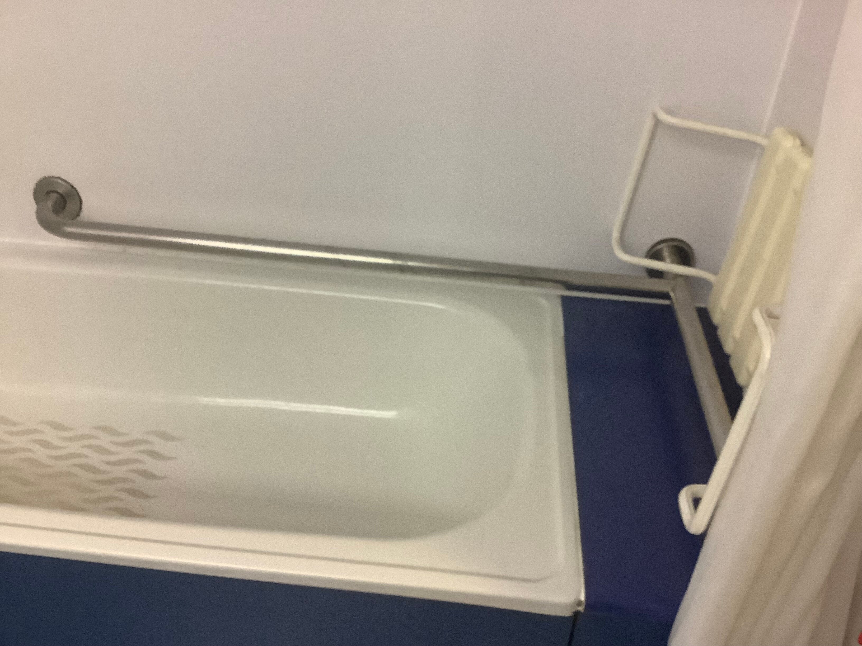 Travelodge Newcastle Quayside-浴室