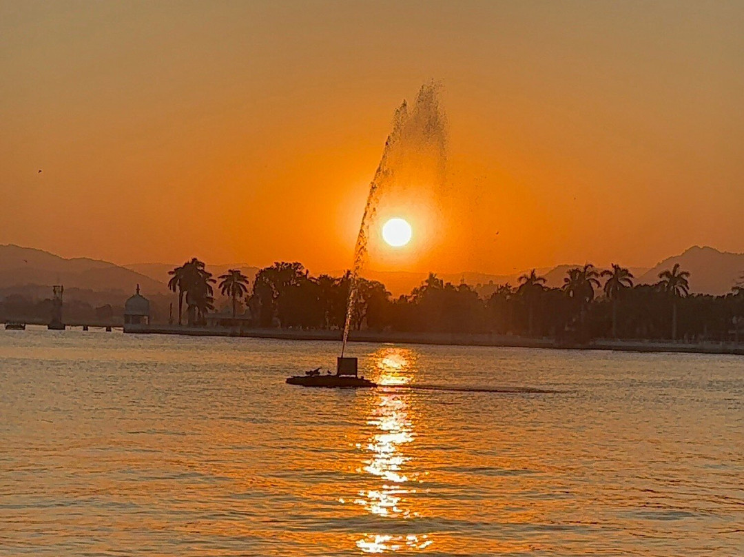 Fateh Sagar Lake景点图片