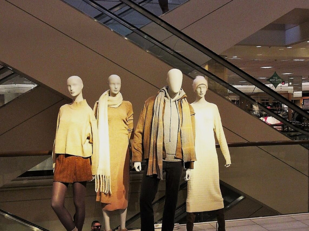 Nordstrom-绍姆堡必去景点