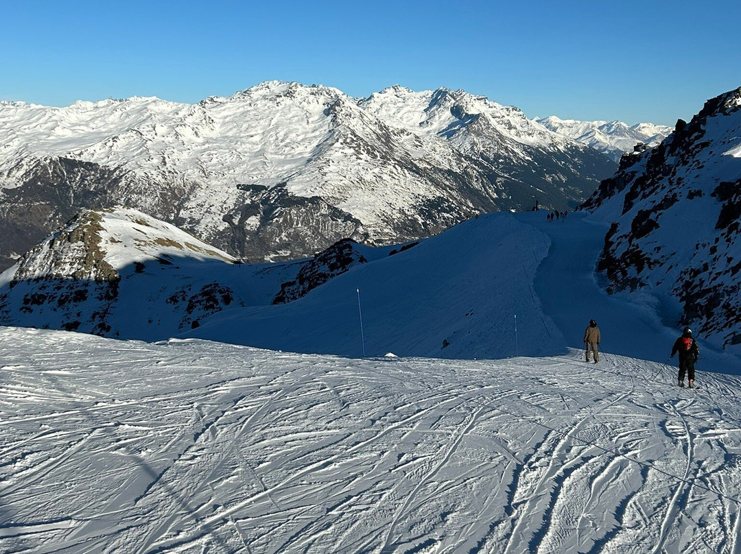 Les Carlines Village Vacances主图