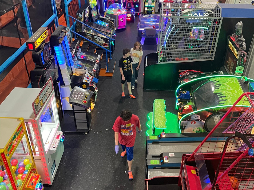Launch Pad Trampoline Park景点图片