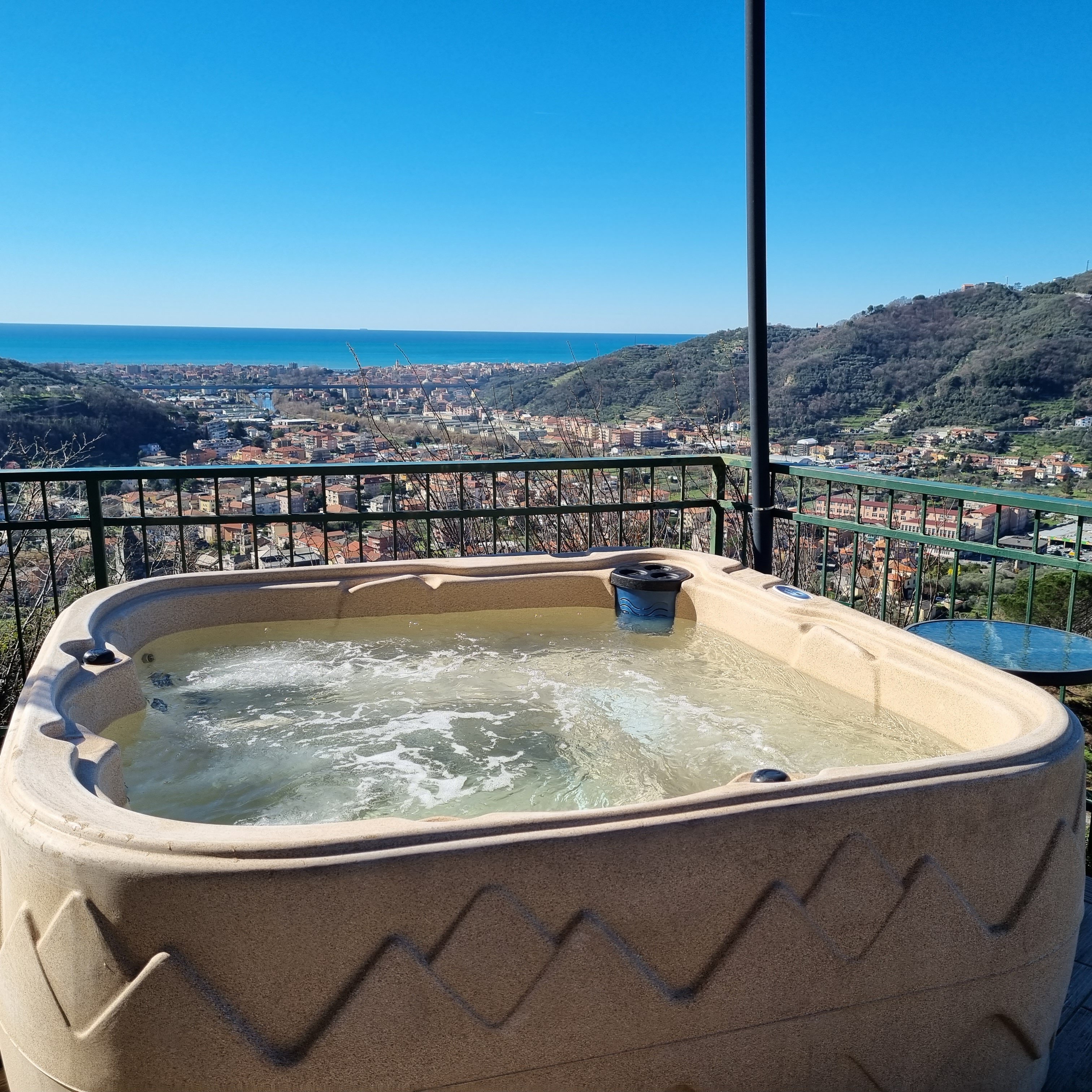 B&B La Terrazza Sui Fieschi-官方