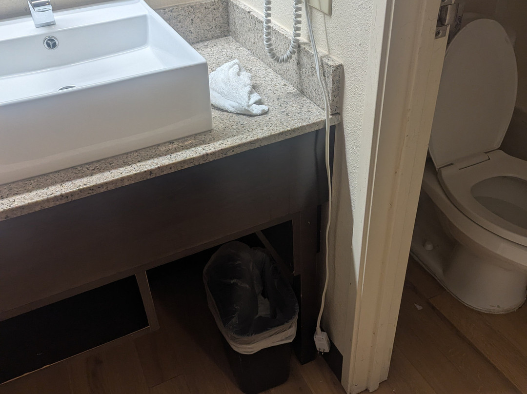 BWI机场红顶客栈主图