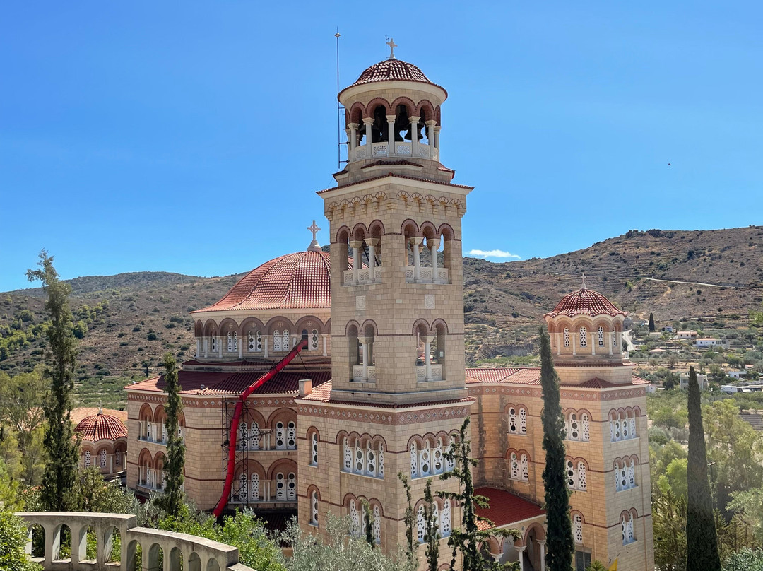 Lalaounis Aegina Luxury Transfer & Travel景点图片