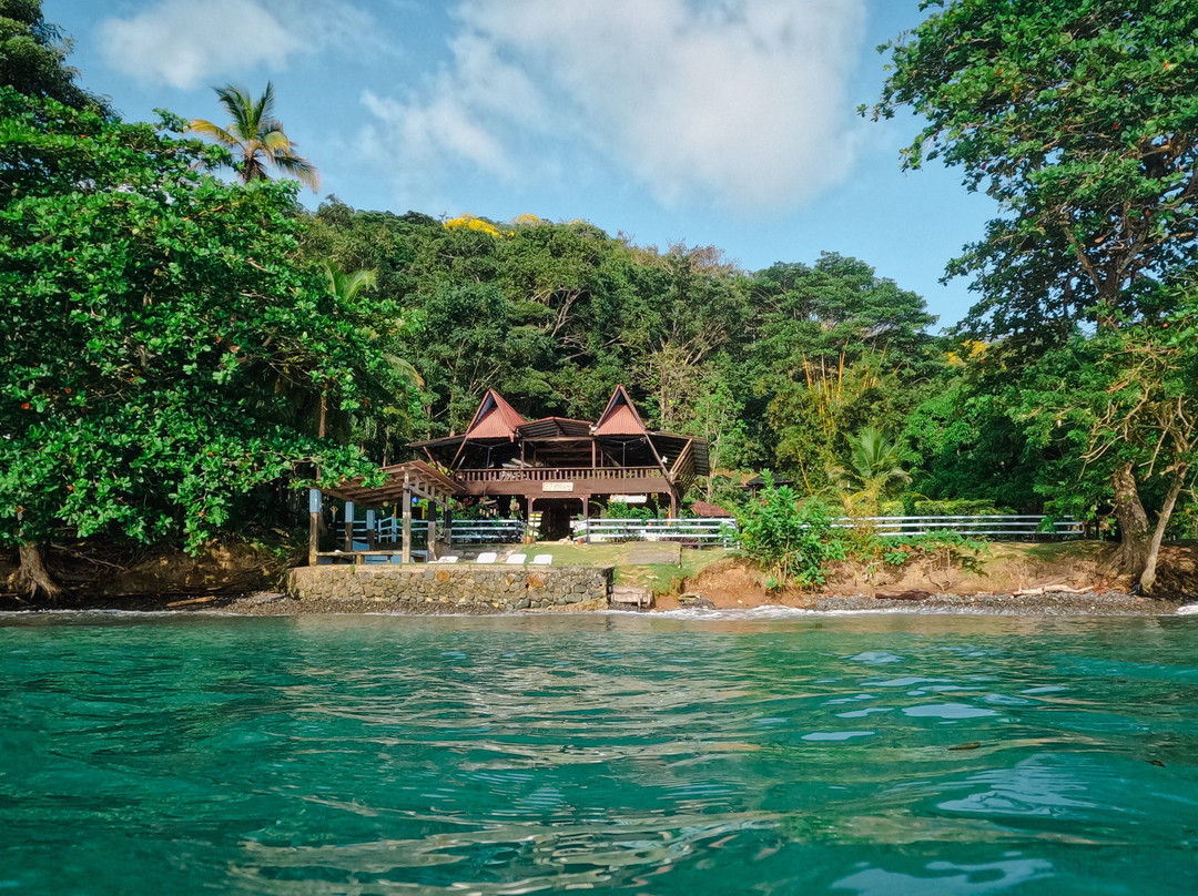 Hotel Bahía Aguacate