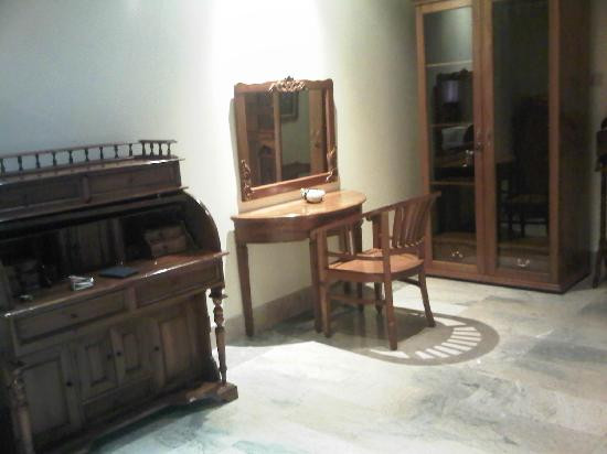 莱佛士度假酒店主图