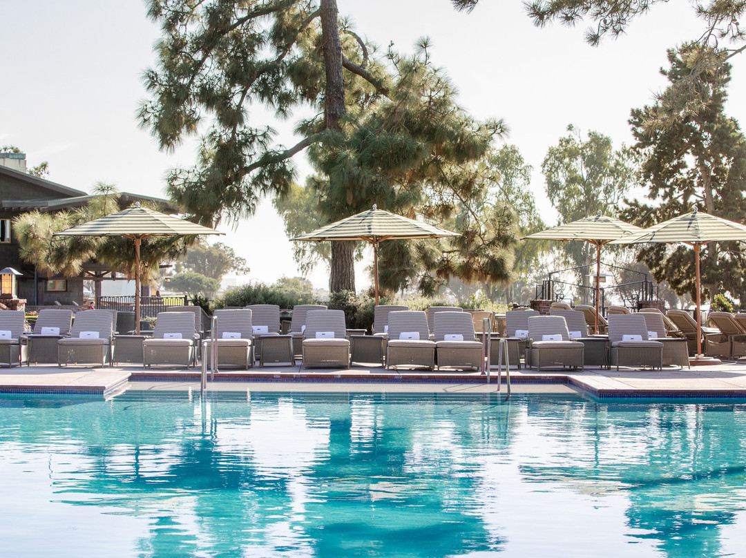 托利潘度假酒店主图