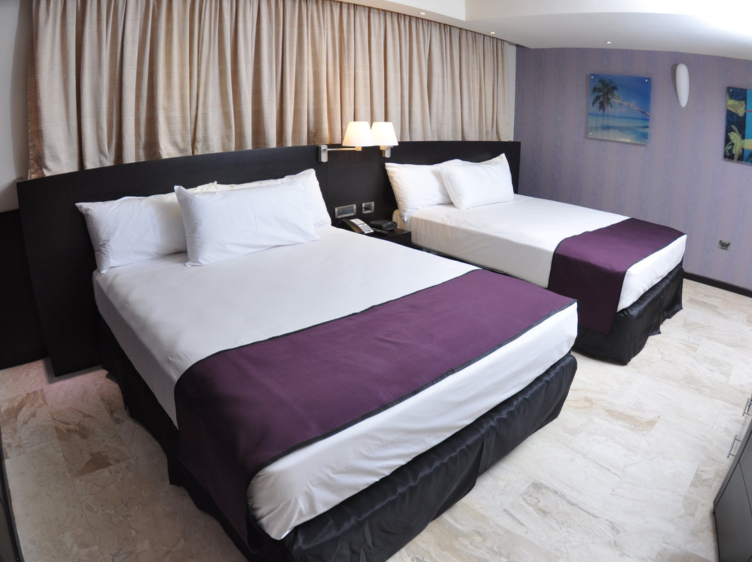 Hotel Sunflower主图