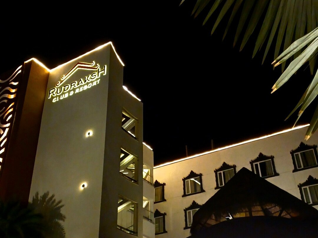 Rudraksh Club & Resort主图
