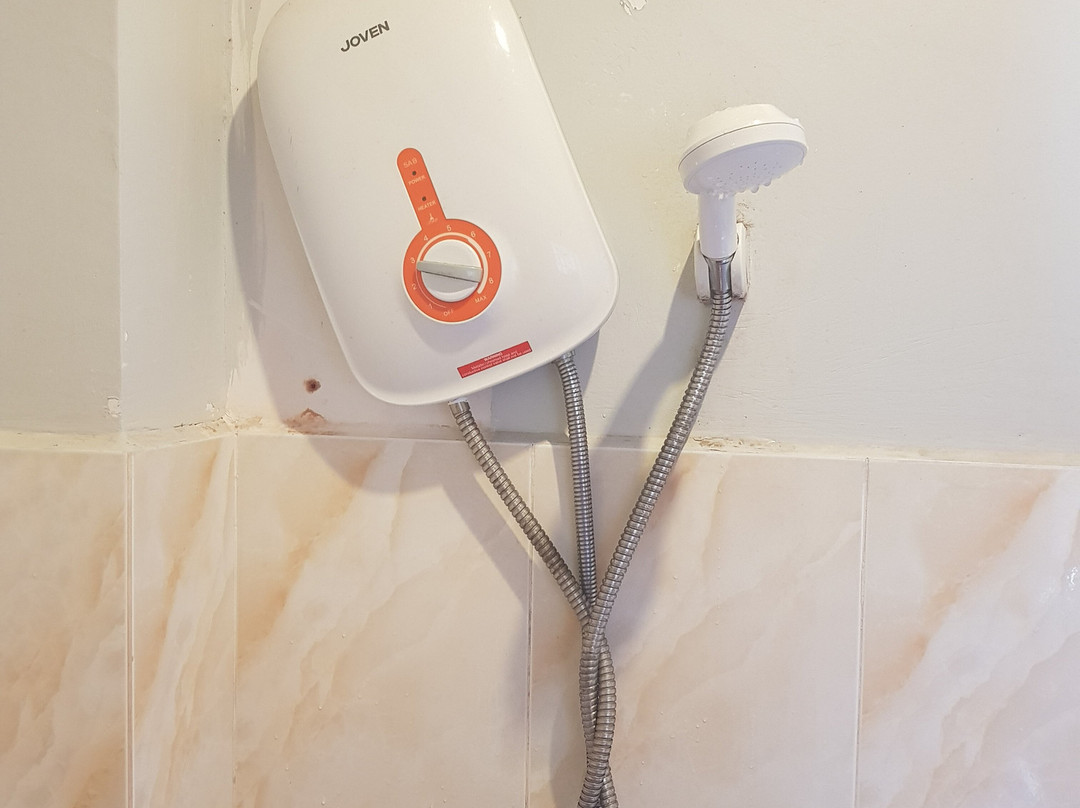 Bamboo Bungalow主图