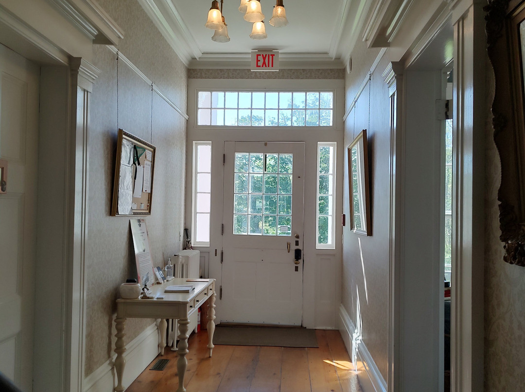 克伦威尔庄园酒店主图