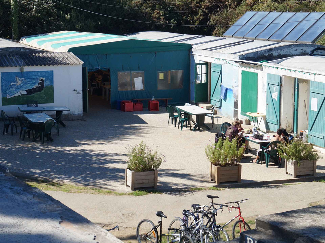 Auberge De Jeunesse Hi Île De Groix