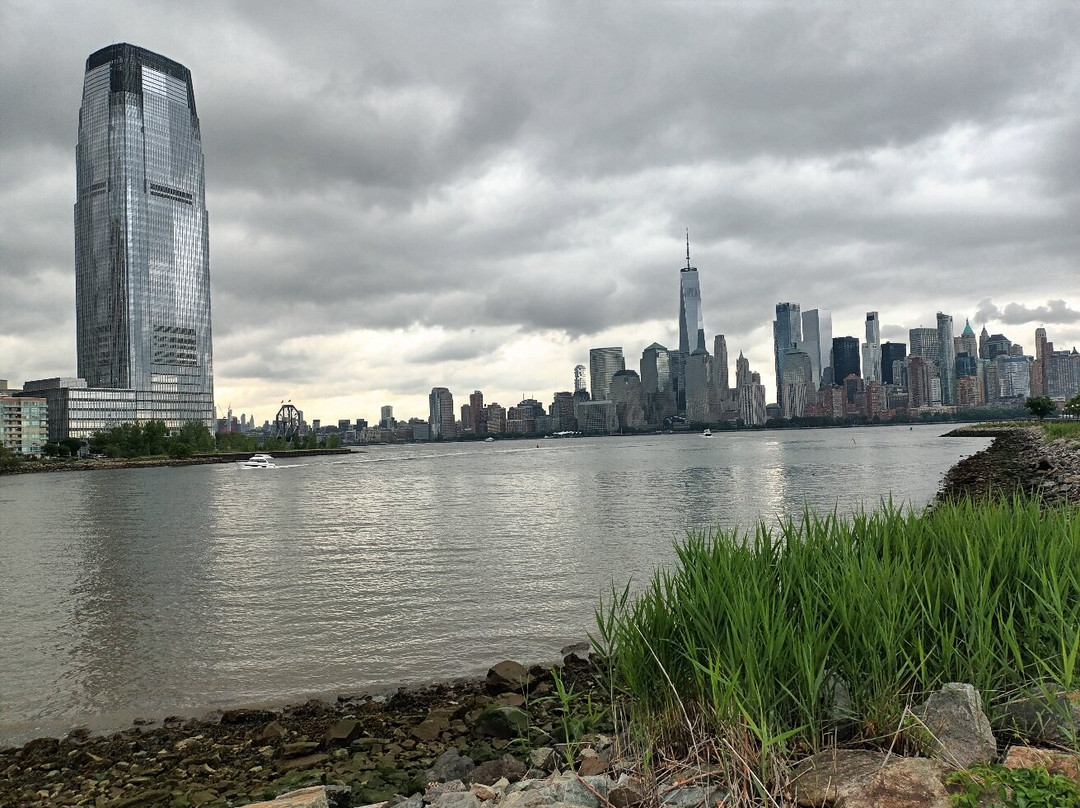Downtown Jersey City, New Jersey - Waterfront 9/11 Memorial - #8-泽西城必去景点