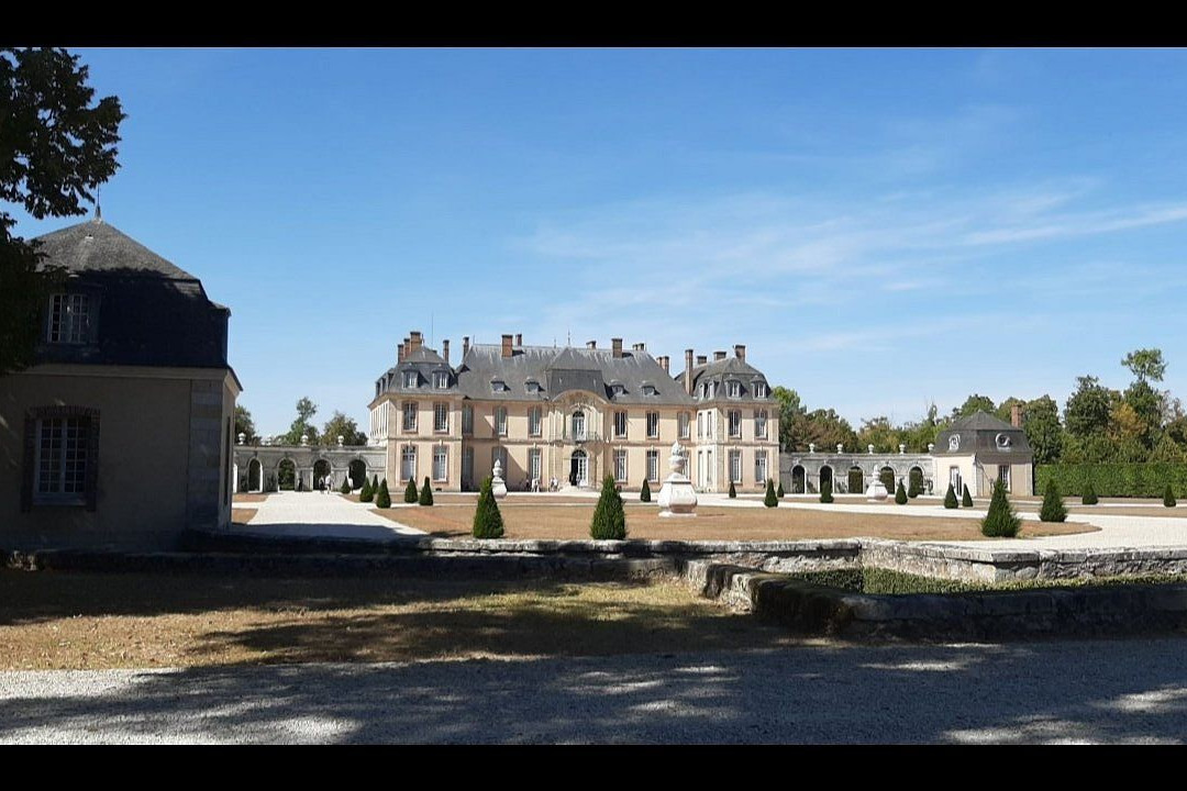 Château De La Motte-tilly-La Motte-Tilly必去景点