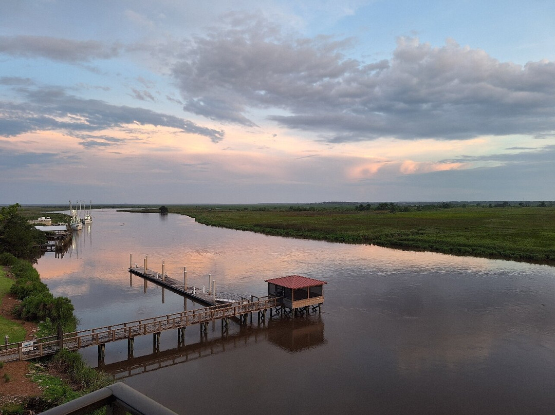 Oaks on the River主图
