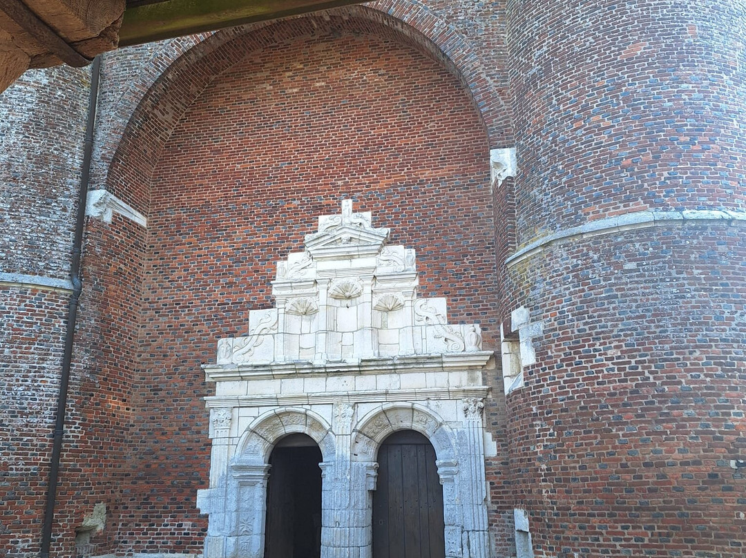 Église Saint-Médard de Parfondeval-Parfondeval必去景点