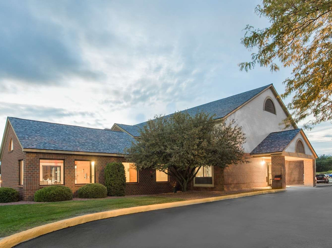 Dodgeville酒店住宿-Super 8 by Wyndham Dodgeville