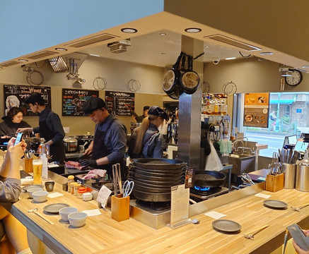 Lambでしょ 福岡けやき通り店