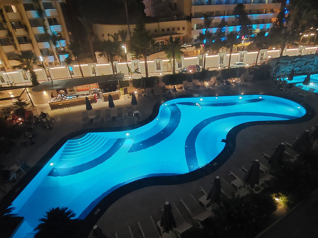 Blue Marlin Deluxe Spa & Resort主图
