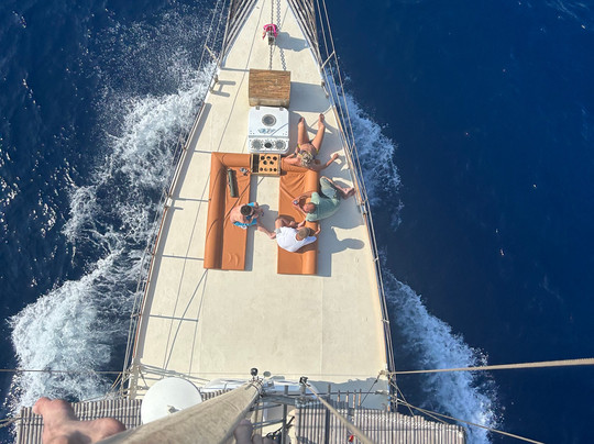 ICARUS CHARTERS-索列尔港必去景点