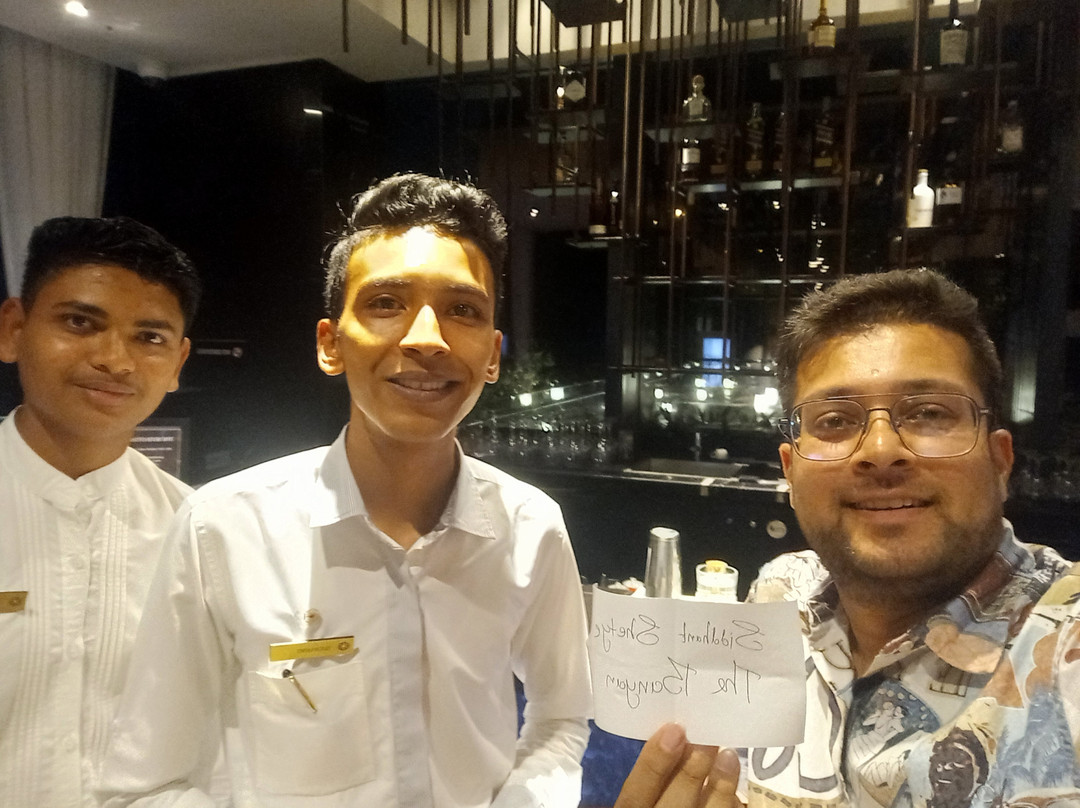 The Banyan - Eat Bar