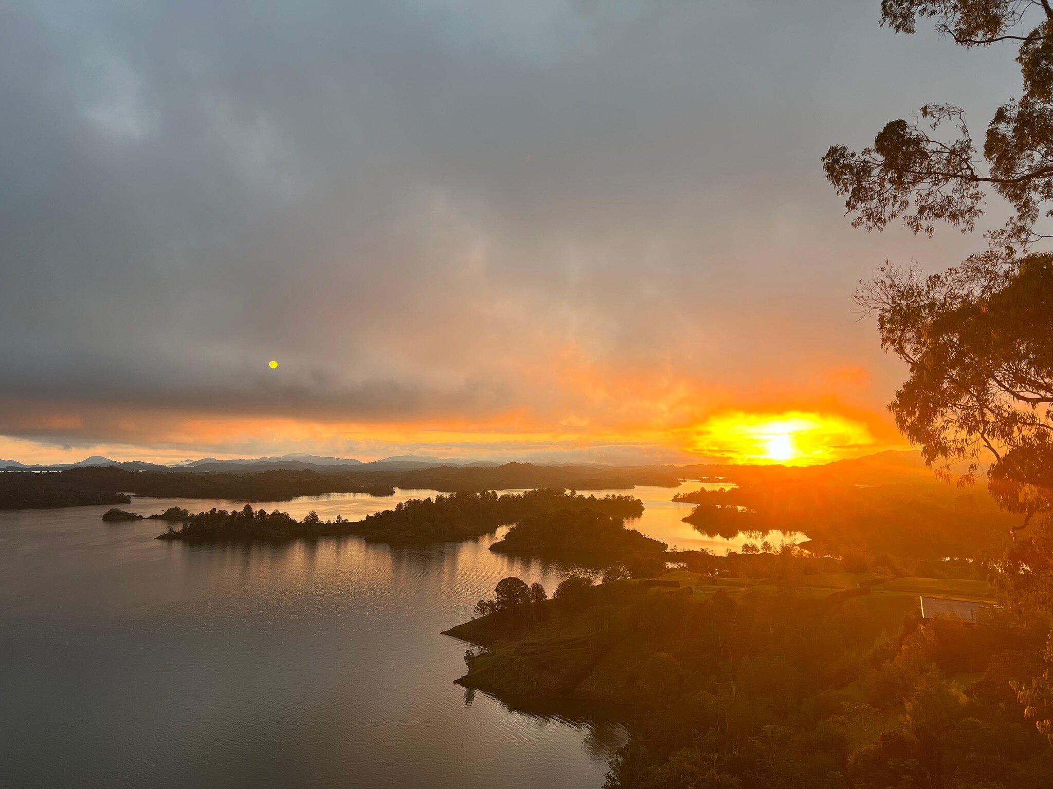 The Brown, Guatape, Autograph Collection-官方