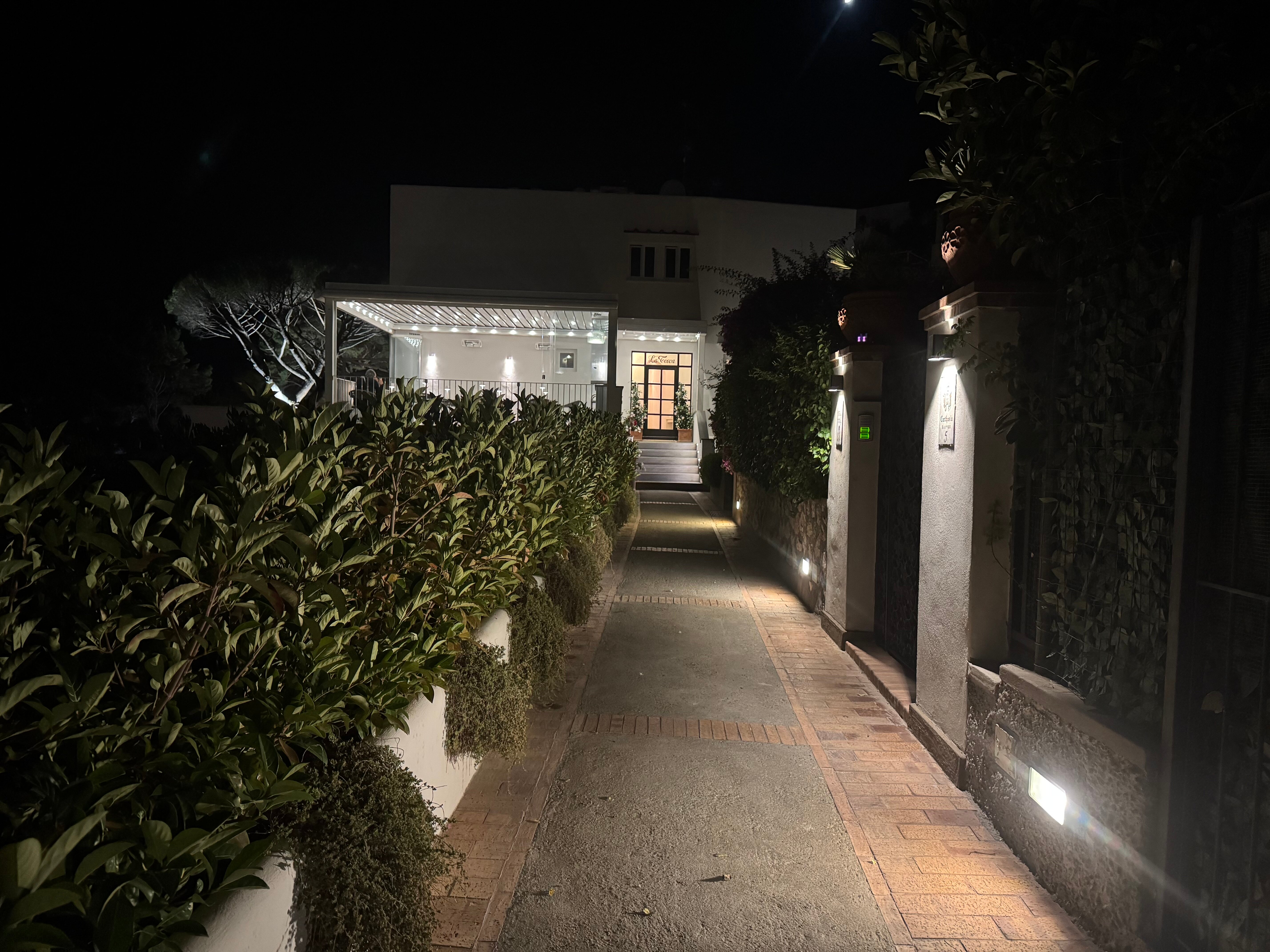 Hotel La Tosca-官方