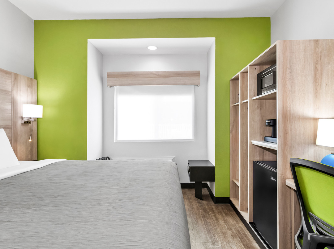 Quality Inn Shallotte Near Ocean Isle Beach主图