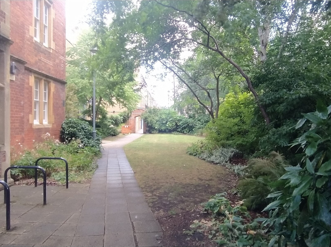 Percival Guildhouse Gardens
