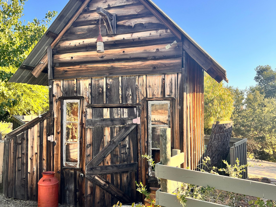 Kindred Oak Farm主图