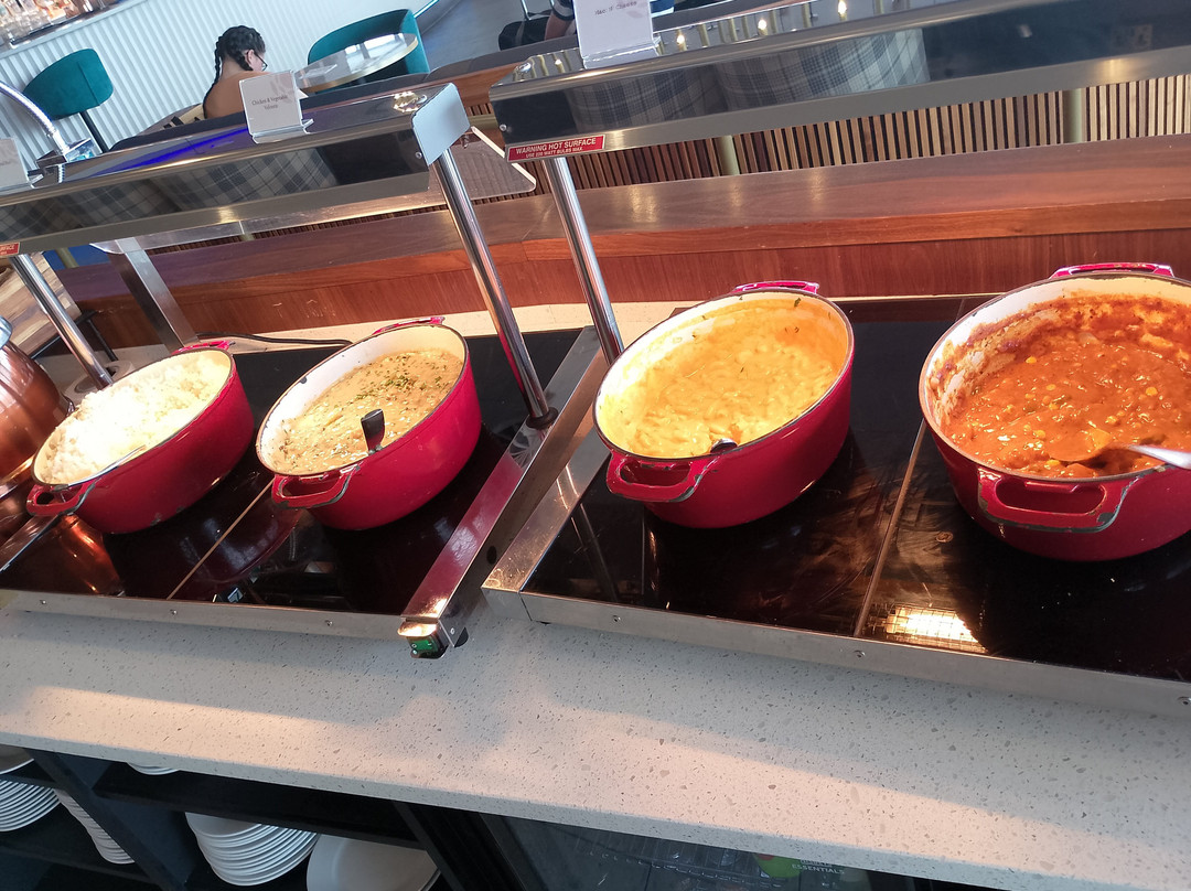 Plaza Premium Lounge Edinburgh (Departure Hall)-爱丁堡必去景点