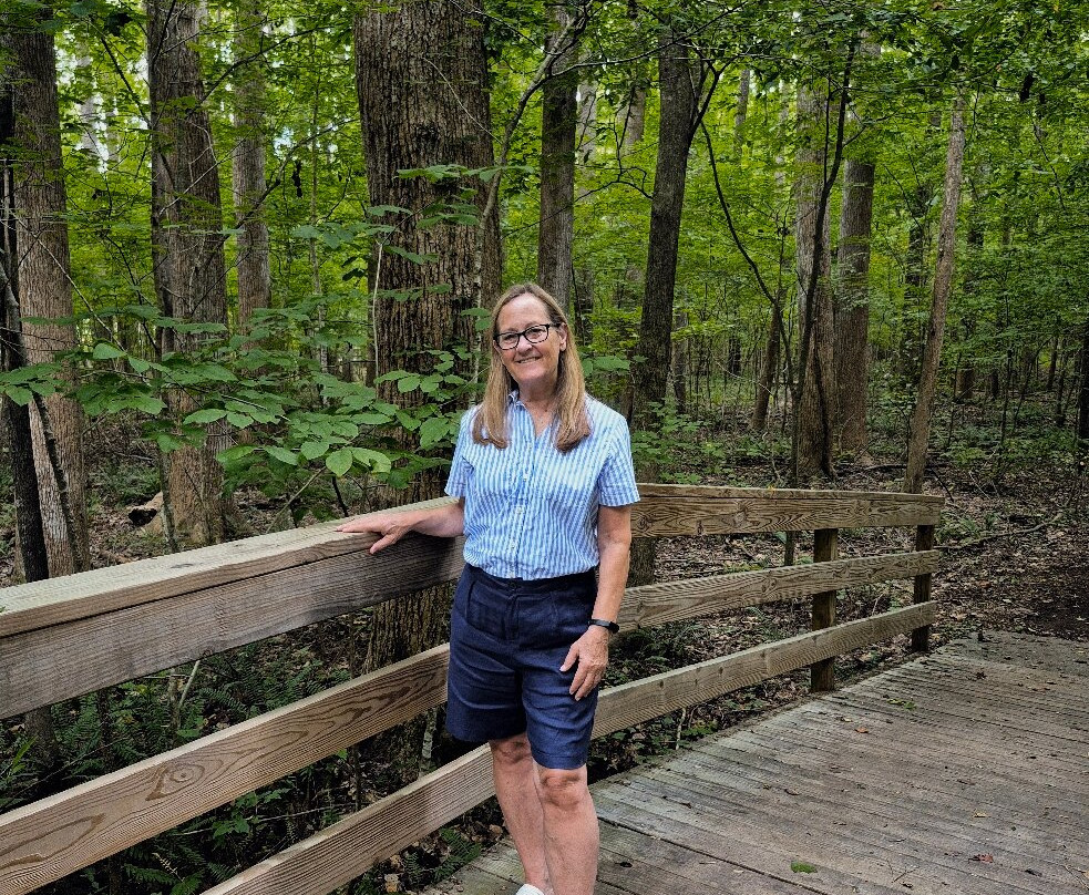 Hemlock Bluffs Nature Preserve-卡瑞必去景点