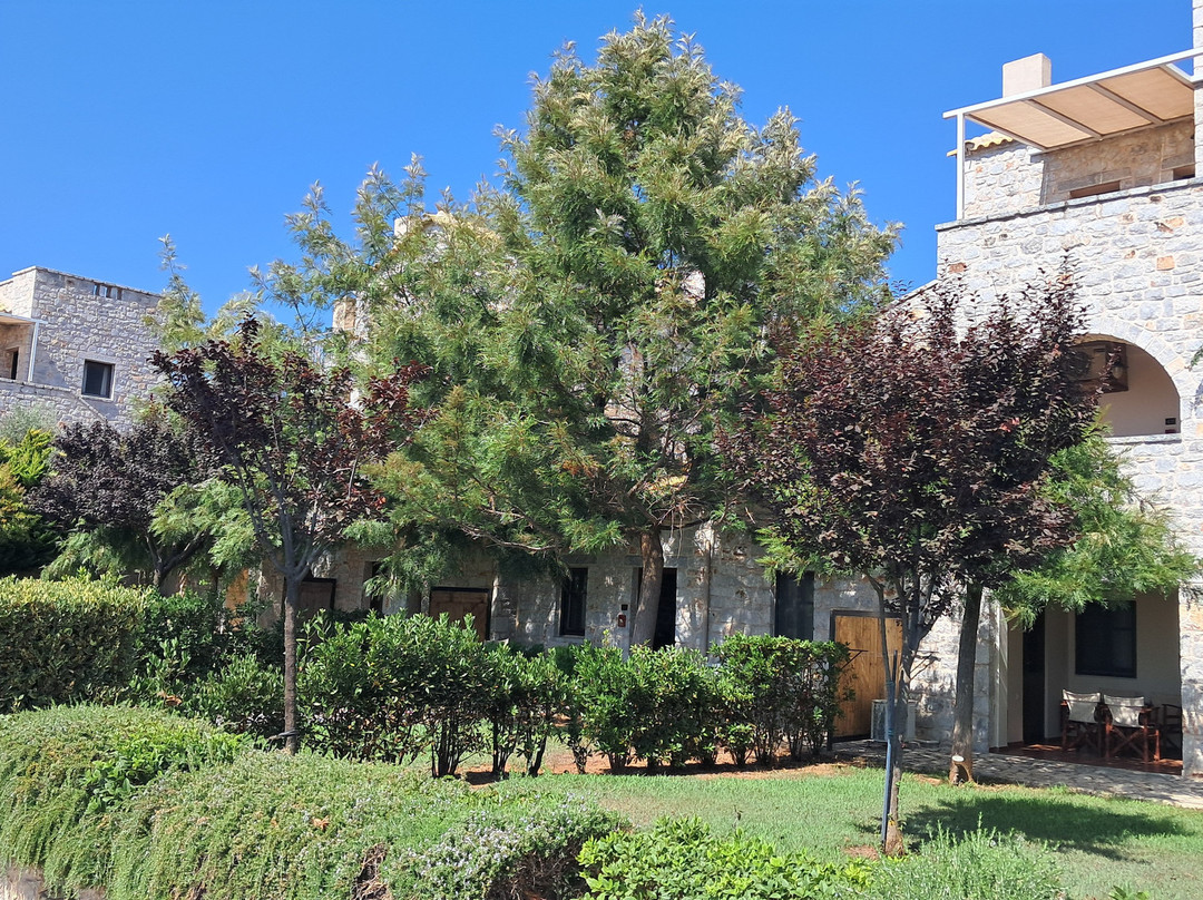 Achelatis Guest Houses主图