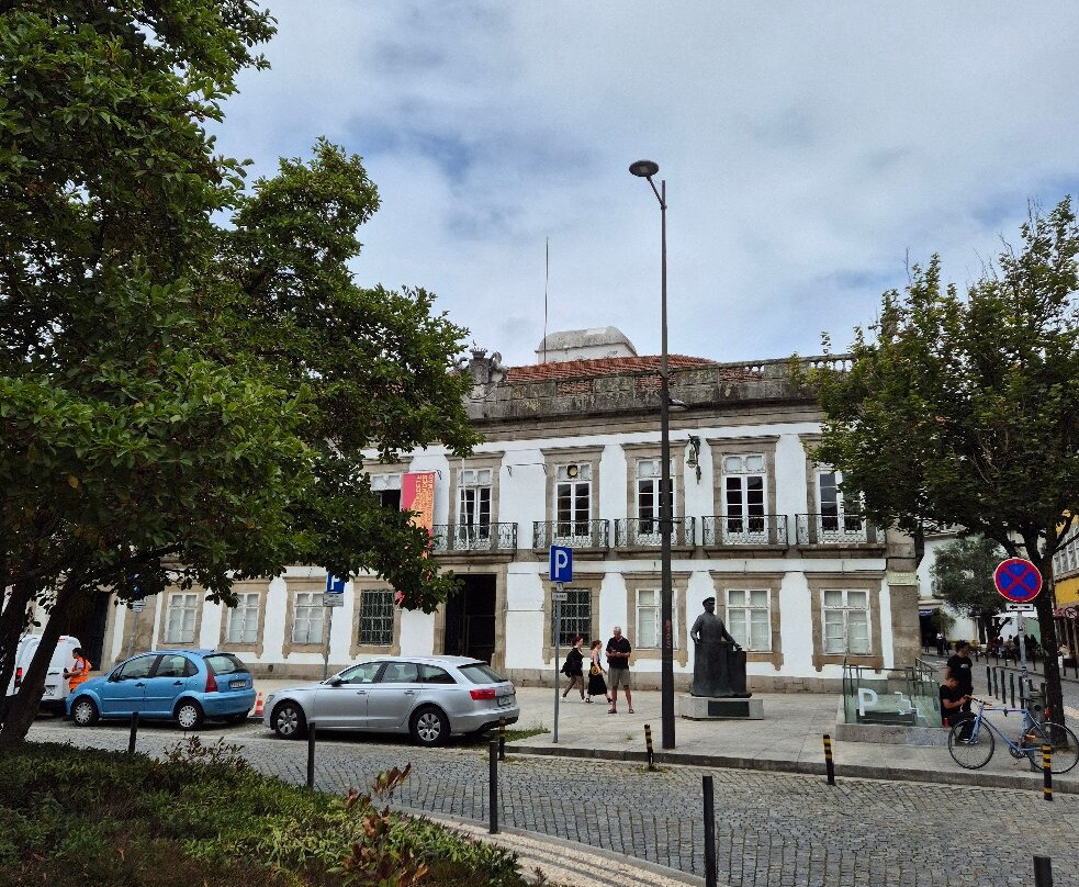 Praça de Carlos Alberto-波尔图必去景点