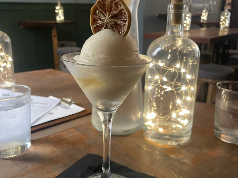 Brozen Bar-布里斯托尔必去景点