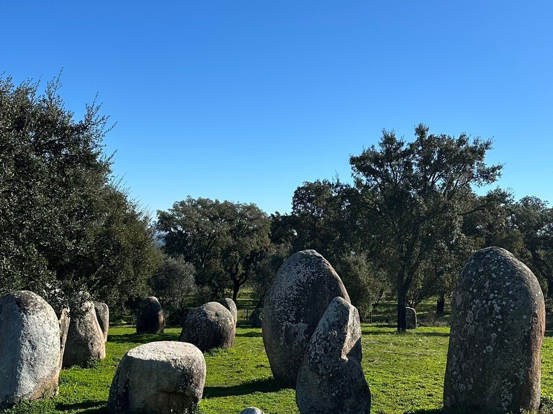 Cromeleque dos Almendres-埃武拉必去景点