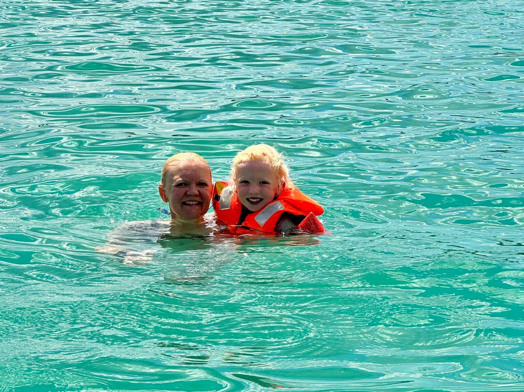 MYC Plage-艾居伊纳必去景点