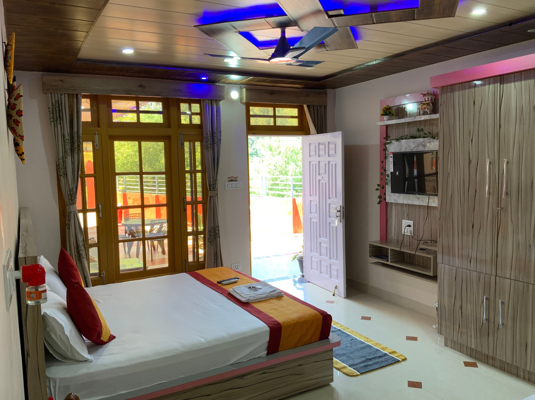 Rock Mountain Premium Homestay Near Rock Garden Dalhousie