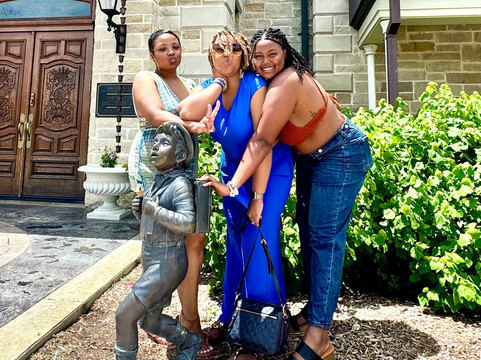 Hill Country Limo & Wine Tours by Pronto Andiamo-弗雷德里克斯堡必去景点