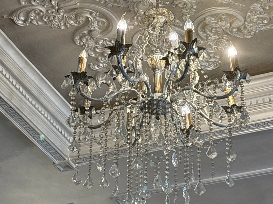 欧罗巴酒店主图