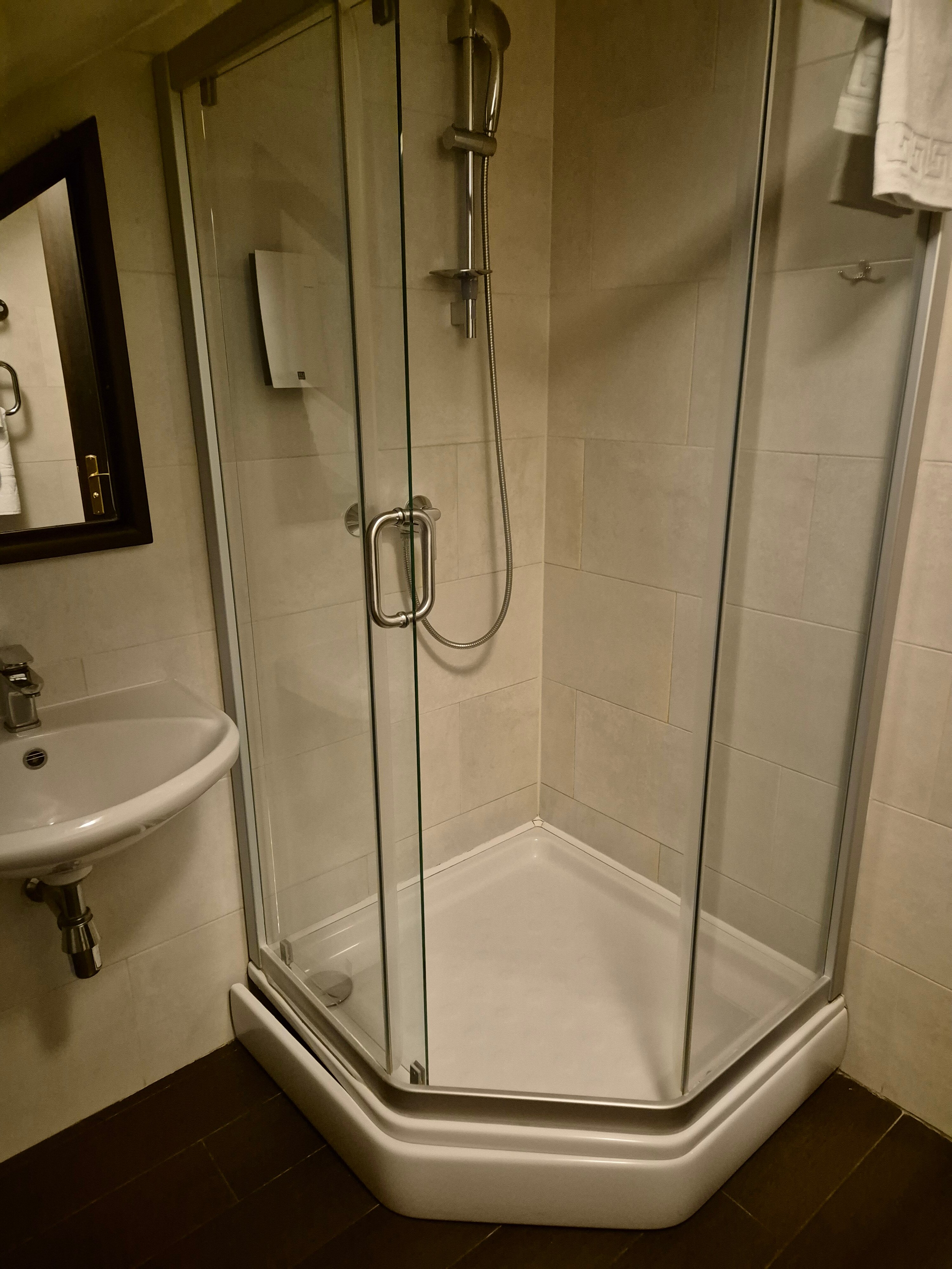 Amberton Cozy Hotel Kaunas-浴室