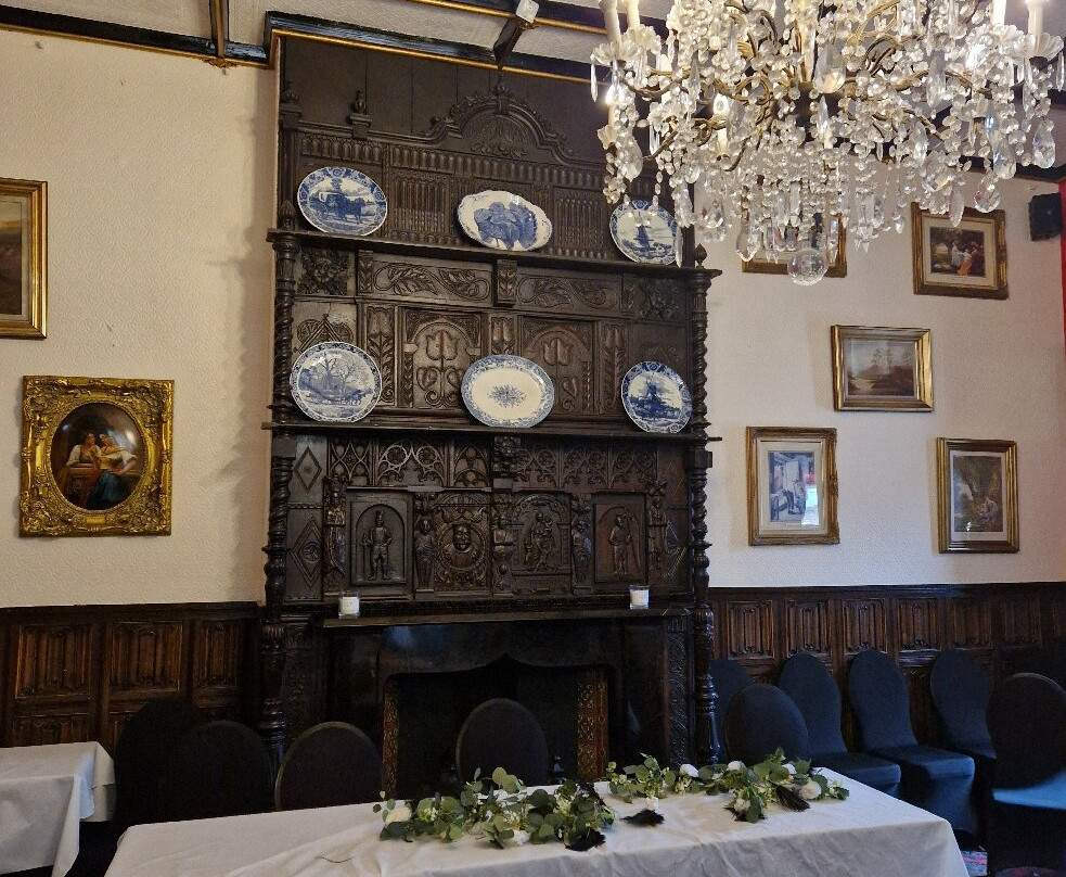 Parlors Hall Hotel主图